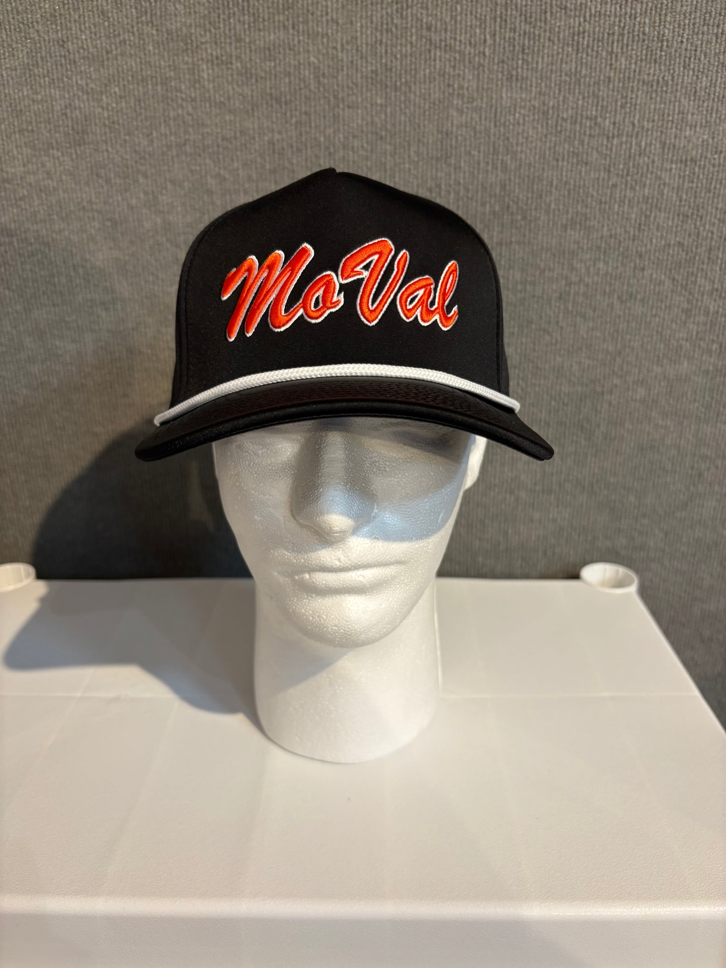 The Game MoVal Rope Hat
